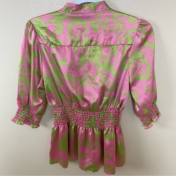 Y2K Silky Top pink green bow top BCBG - Picture 7 of 7